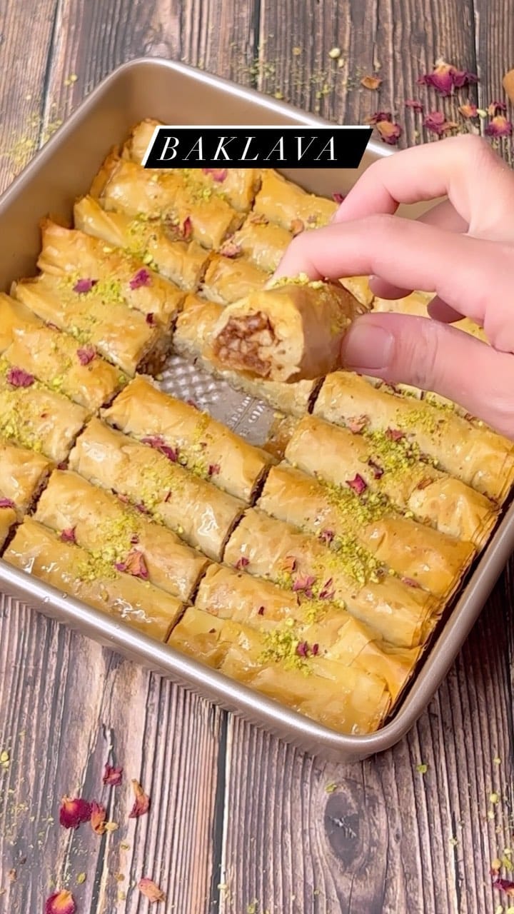Best Authentic Egyptian Falafel Recipe - Eat Enjoy By Raneem